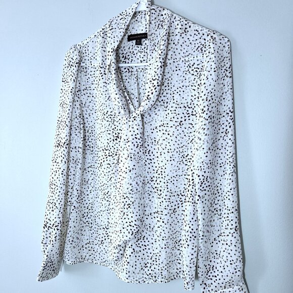 NWOT Banana Republic Contemporary Polka Dot Blouse with Front Tie Size XS - Picture 1 of 2